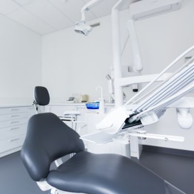 dentist2_C_3_2240